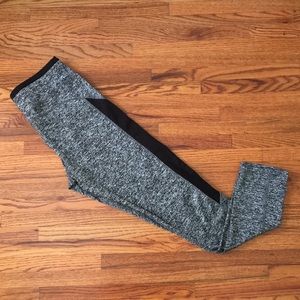 NWOT-Pop Fit Slim Fit Leggings
